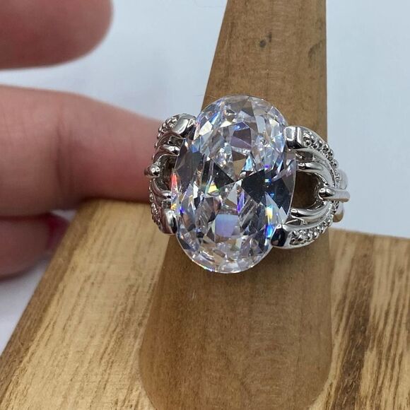 Large Cz Brass Rhodium Cocktail Ring Size 7,8,9 - Picture 12 of 12